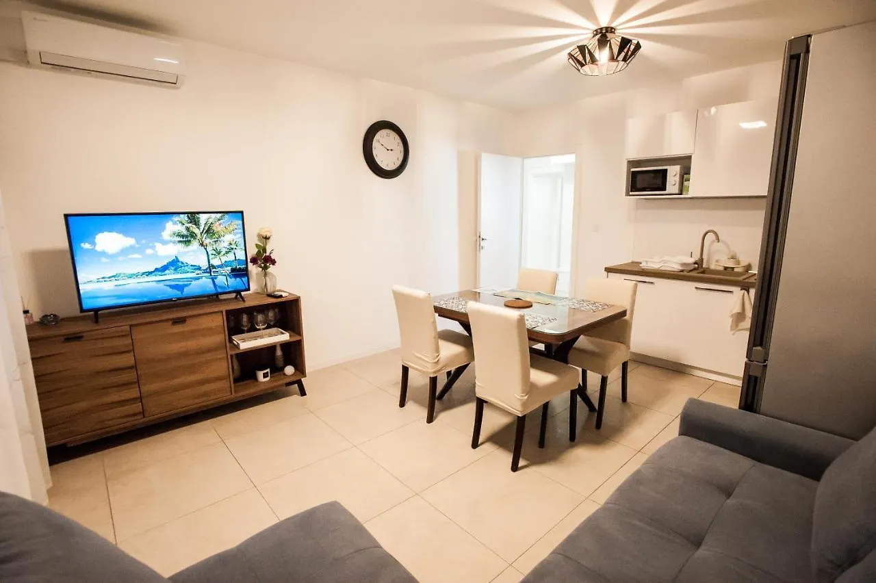 Apartment Little Violet - Balcony & Free Parking Zadar
